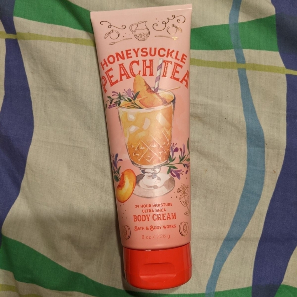 Honeysuckle peach tea body cream by bath and body works